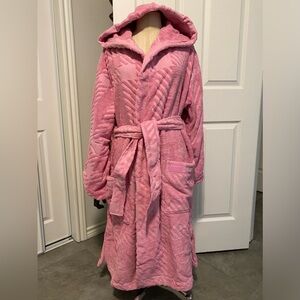Burberry NWT Hooded Terry Cloth Robe Size Medium
